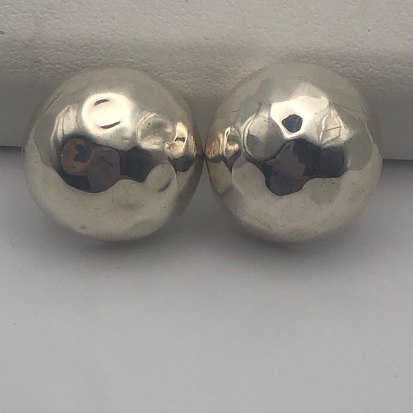 VTG Sterling Silver Hammered Design Dome Button Stud Earrings .6” - Picture 3 of 5